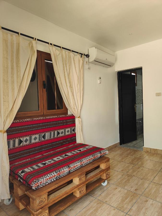 Dar Barka Hotel Kebili Exterior photo